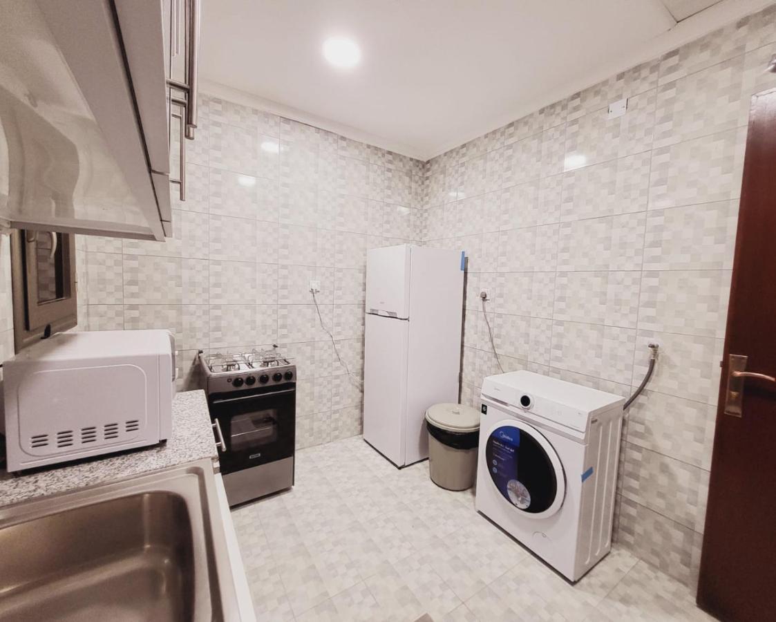 דירות כוויית De Iris Regency Fahaheel מראה חיצוני תמונה