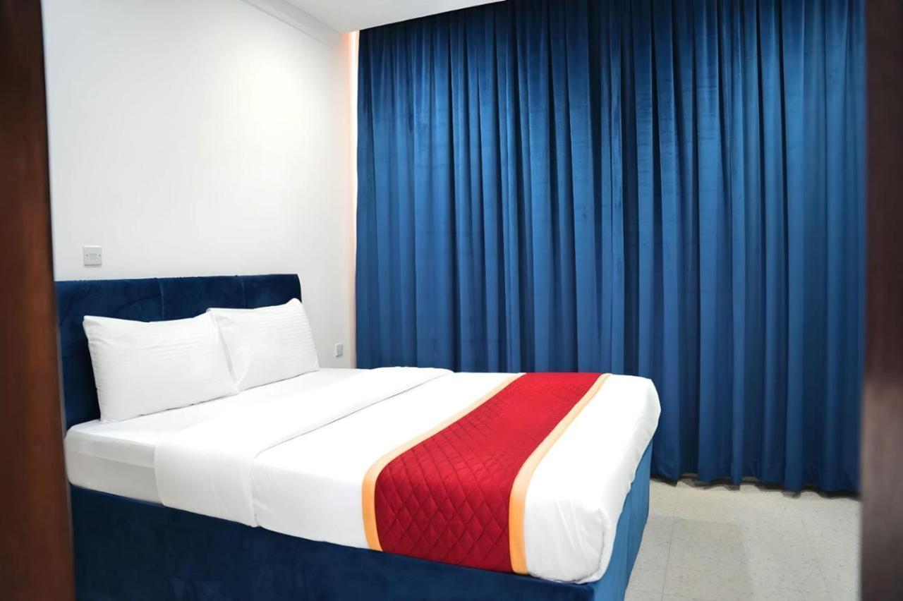 דירות כוויית De Iris Regency Fahaheel מראה חיצוני תמונה
