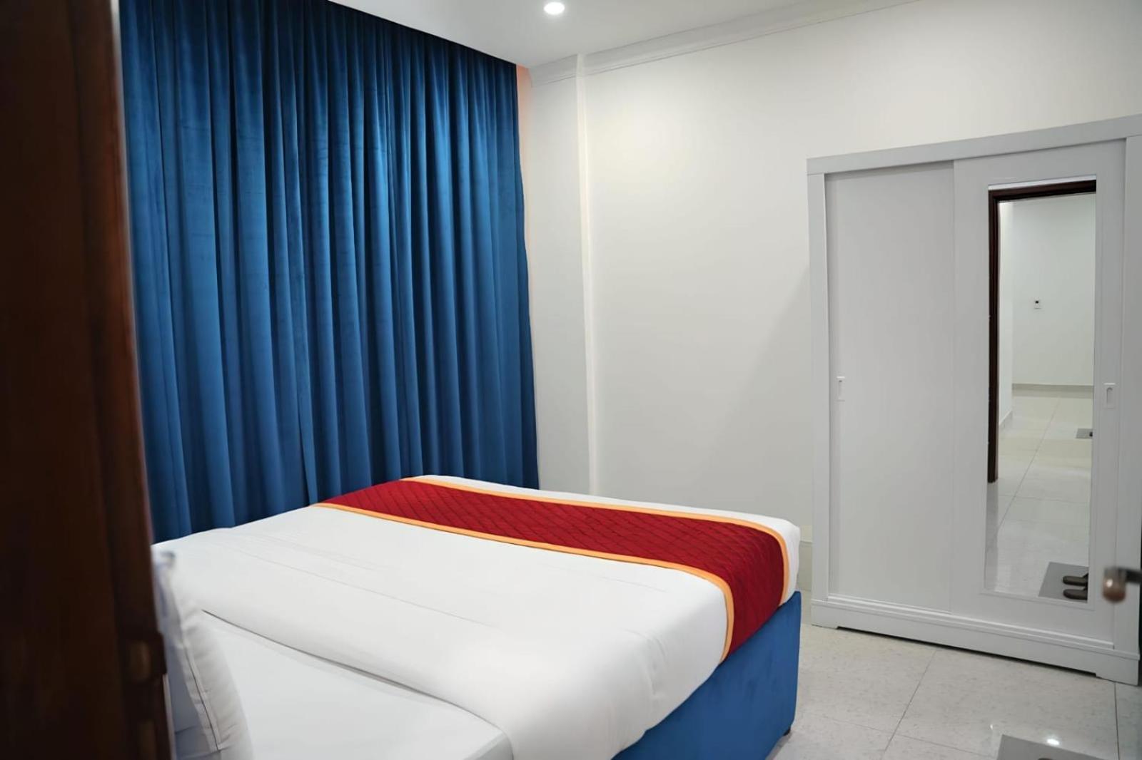 דירות כוויית De Iris Regency Fahaheel מראה חיצוני תמונה